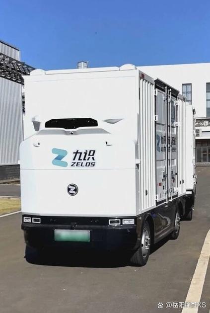 增效#科技感运输车# #智能物流车# #未来物流车# #智能配送车# #城市